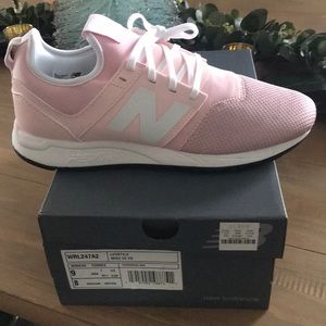 BRAND NEW! New Balance Pink Sneakers!